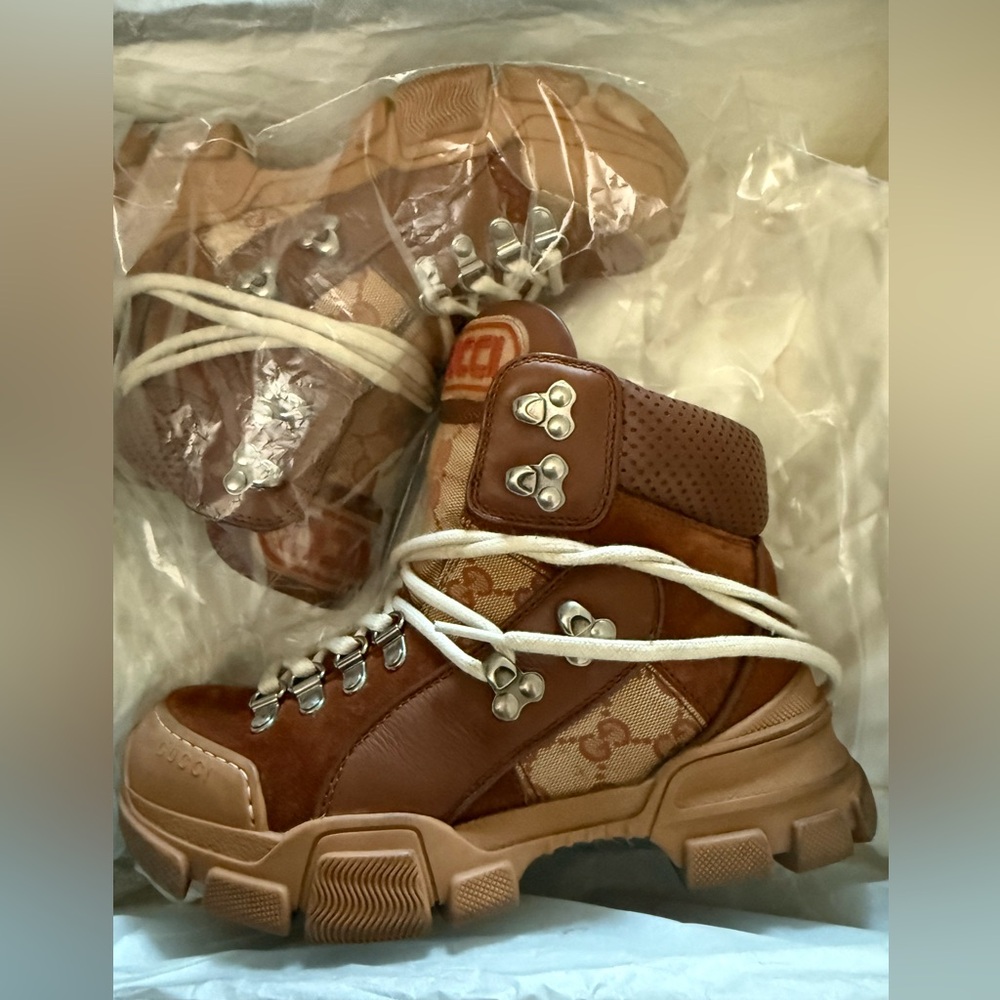 Gucci Flashtrek boots size 35